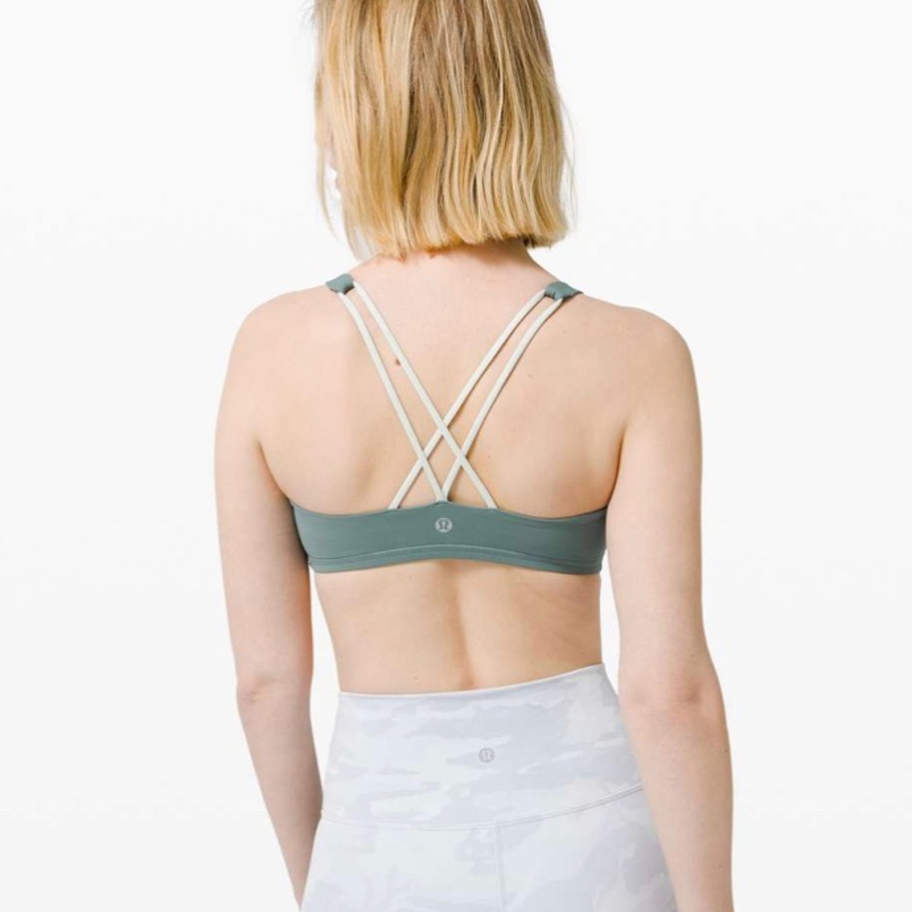 Lululemon Free To Be Bra